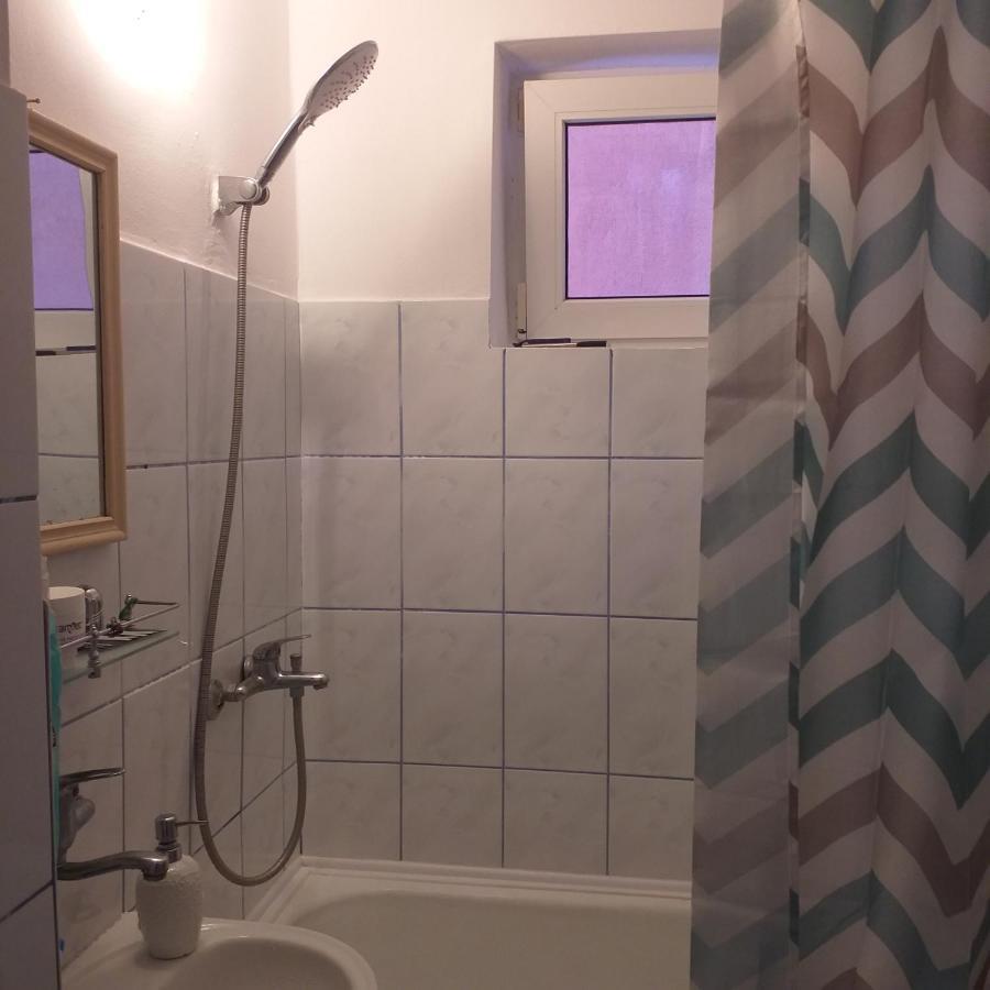 Apartament Aiud Apartment Екстериор снимка